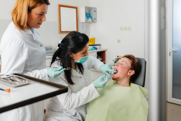 Best Weekend Emergency Dentist in Loudonville, OH